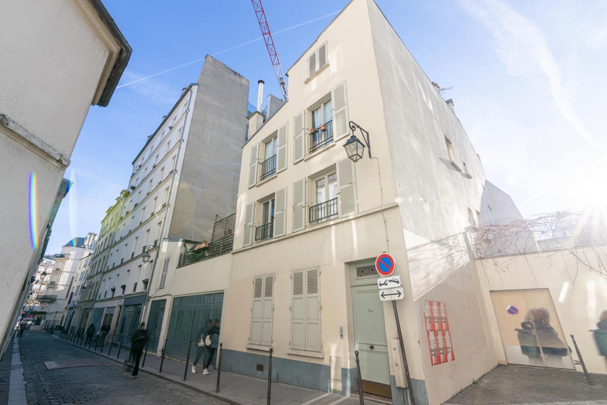 Luxurious 2 Bedroom Canal Saint Martin Saint Lazare パリ エクステリア 写真